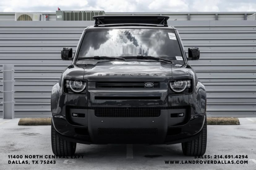 2026 Land Rover Defender - Image 2