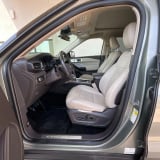 2020 Ford Explorer - Preview 13