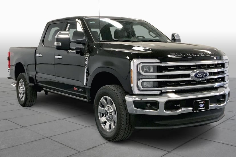 2026 Ford F-250 - Image 2