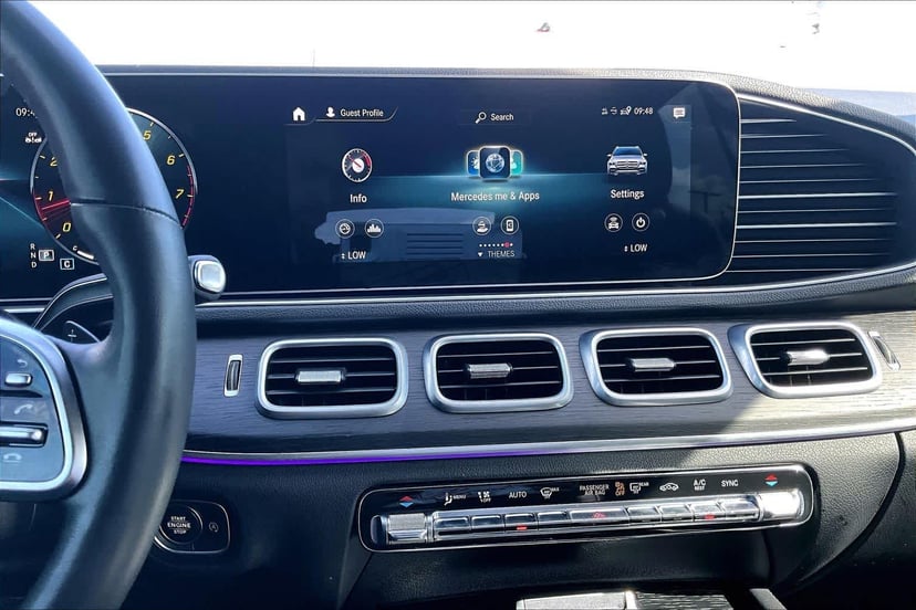 2023 Mercedes-Benz GLE-Class - Image 3