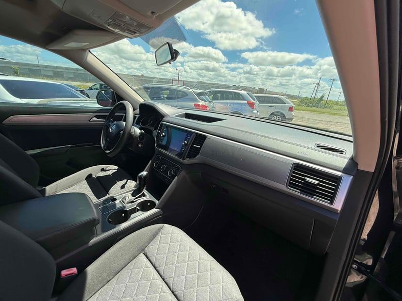 2018 Volkswagen Atlas - Image 3