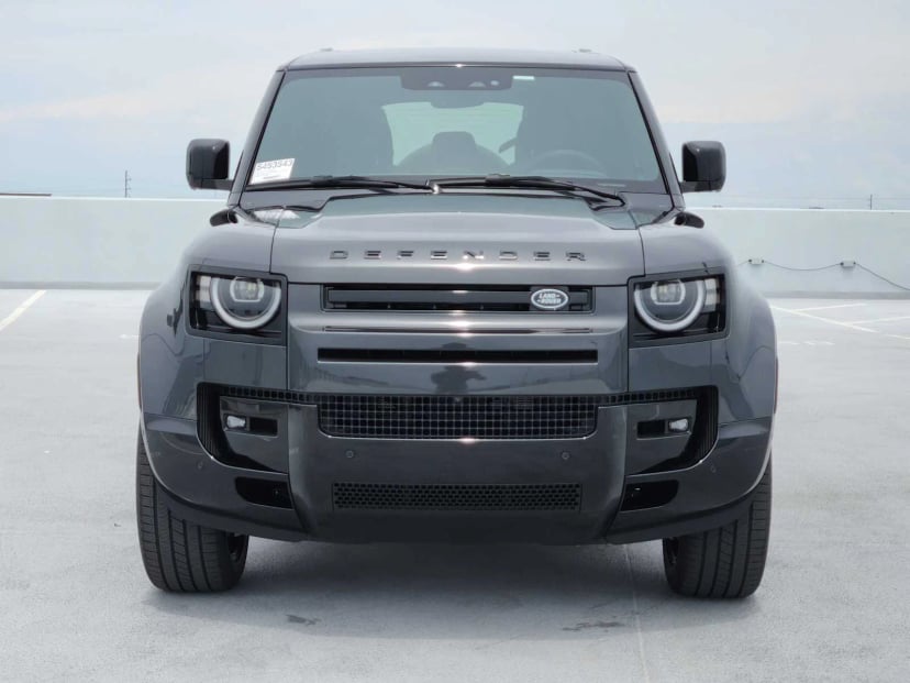 2026 Land Rover Defender - Image 3