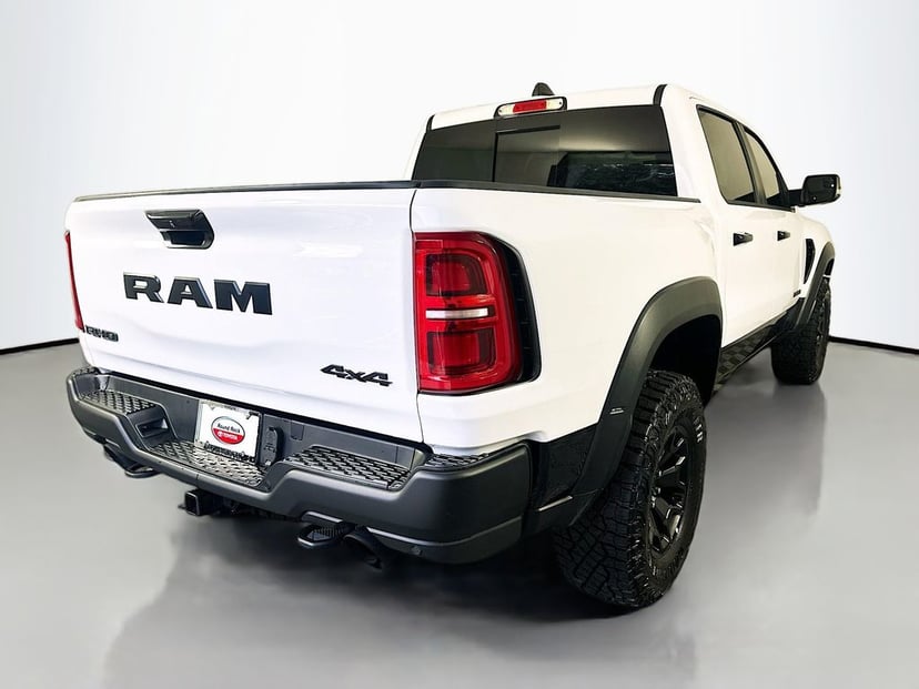 2026 Ram 1500 - Image 2