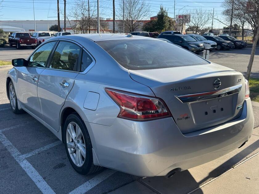 2013 Nissan Altima - Image 3