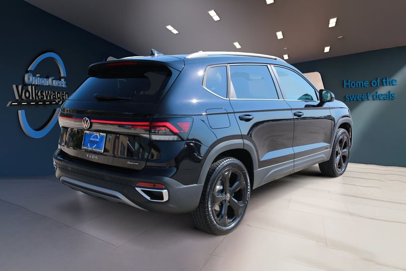 2025 Volkswagen Taos - Image 2
