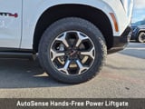 2026 GMC Yukon - Preview 13