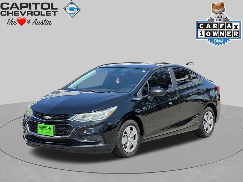 2018 Chevrolet Cruze - Image 1