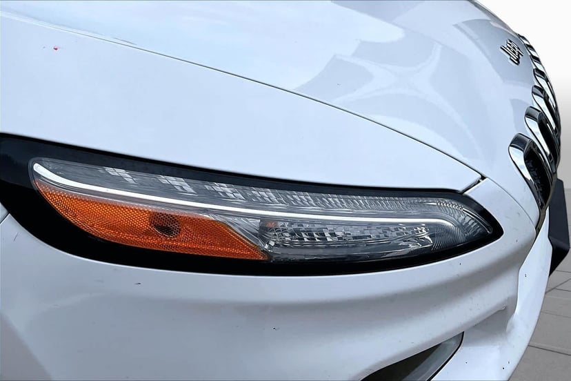 2015 Jeep Cherokee - Image 3