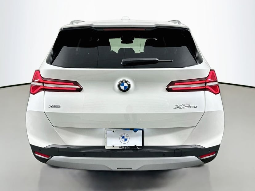 2026 BMW X3 - Image 3