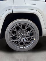 2027 Jeep Grand Cherokee - Preview 9