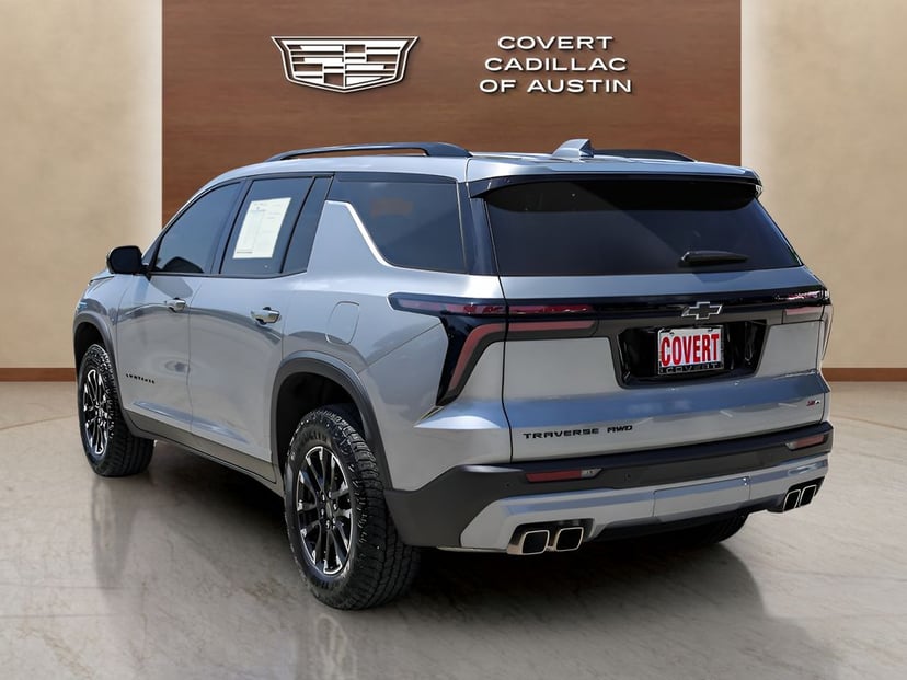 2025 Chevrolet Traverse - Image 2