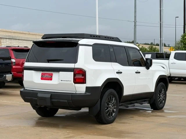 2025 Toyota Land Cruiser - Image 2