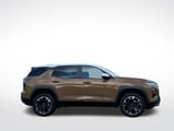 2027 Chevrolet Equinox - Preview 3