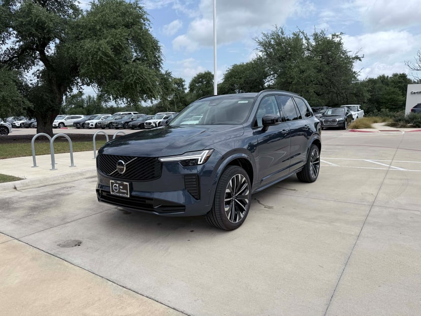 2026 Volvo XC90 - Image 1