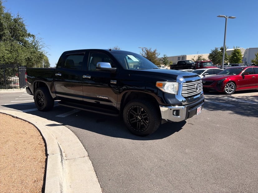 2017 Toyota Tundra - Image 1