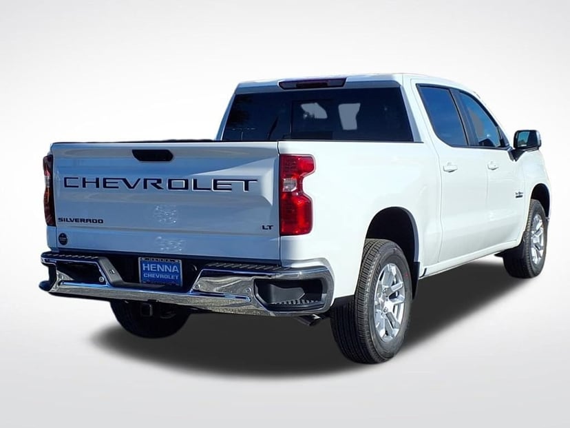 2026 Chevrolet Silverado - Image 3
