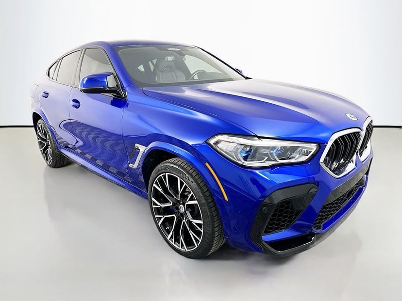 2023 BMW X6 - Image 3