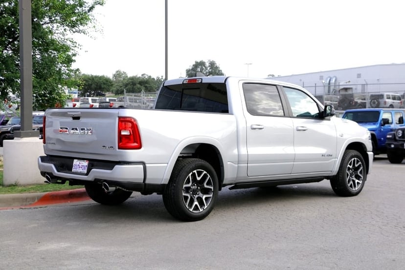 2026 Ram 1500 - Image 3
