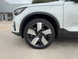 2023 Volvo XC40 Recharge - Preview 9