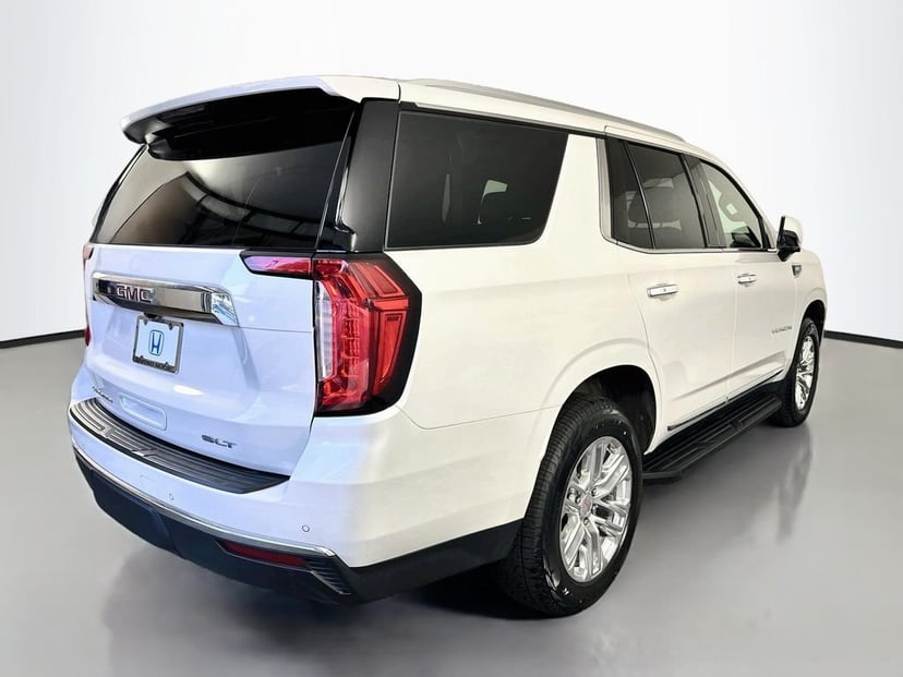 2021 GMC Yukon - Image 3