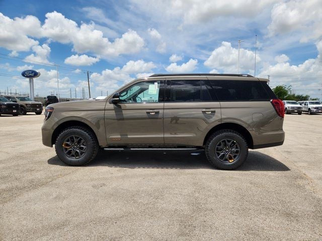 2027 Ford Expedition - Image 2