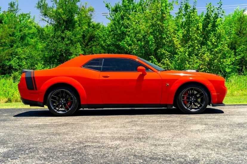 2022 Dodge Challenger - Image 3