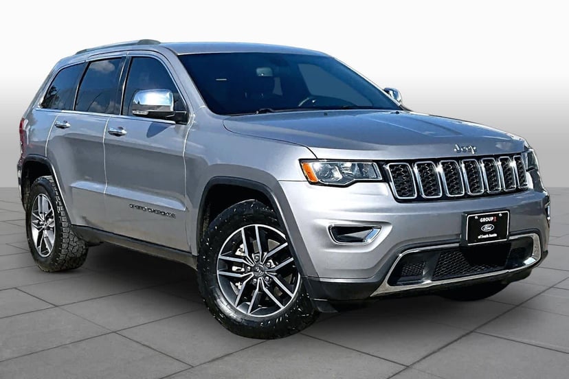 2018 Jeep Grand Cherokee - Image 2
