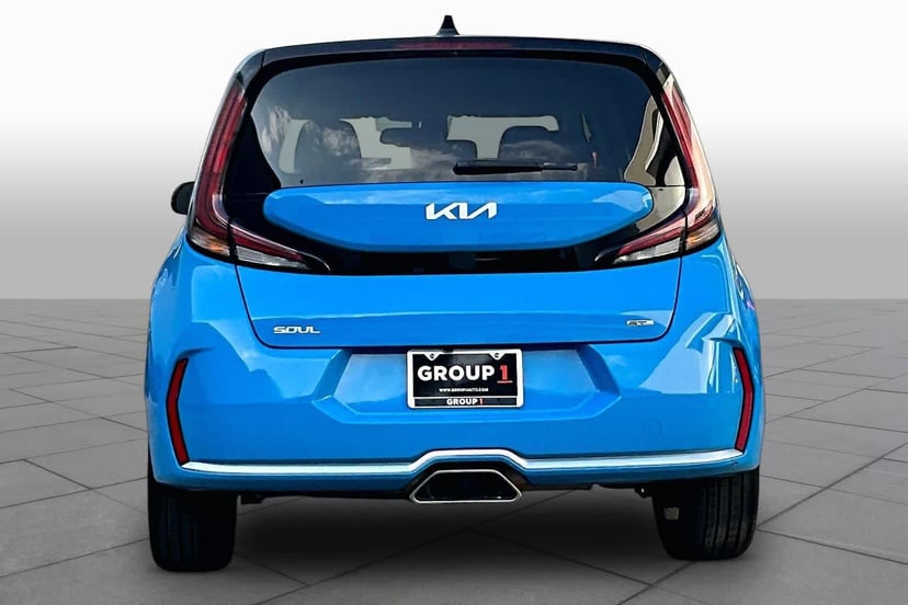 2023 Kia Soul - Image 3