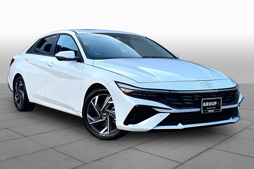 2024 Hyundai Elantra - Image 1