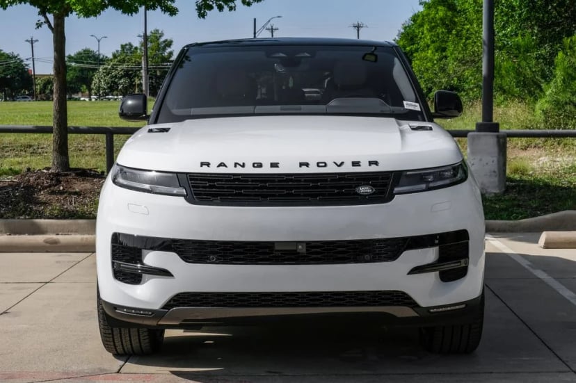 2026 Land Rover Range Rover Sport - Image 3
