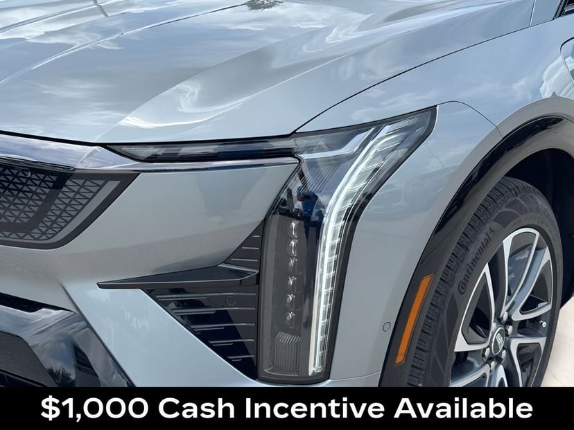2026 Cadillac Optiq - Image 3