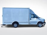 2025 Chevrolet Express Cutaway - Preview 3