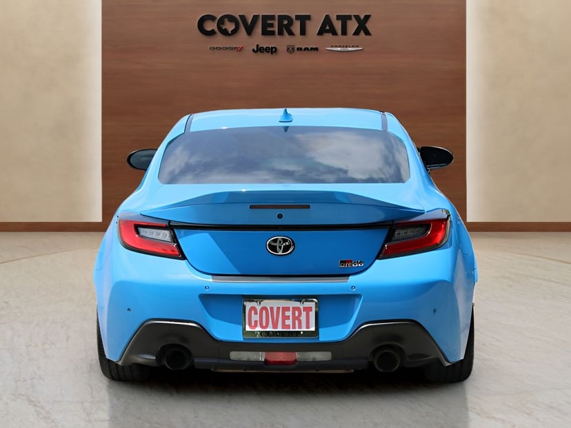 2022 Toyota gr86 - Image 3