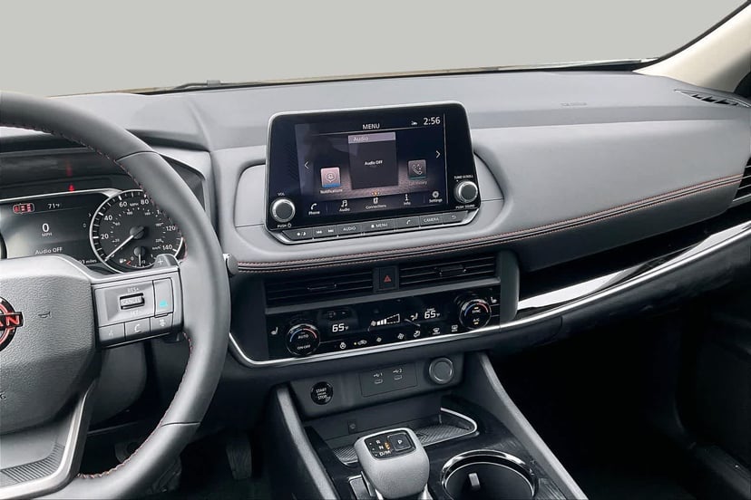 2026 Nissan Rogue - Image 2