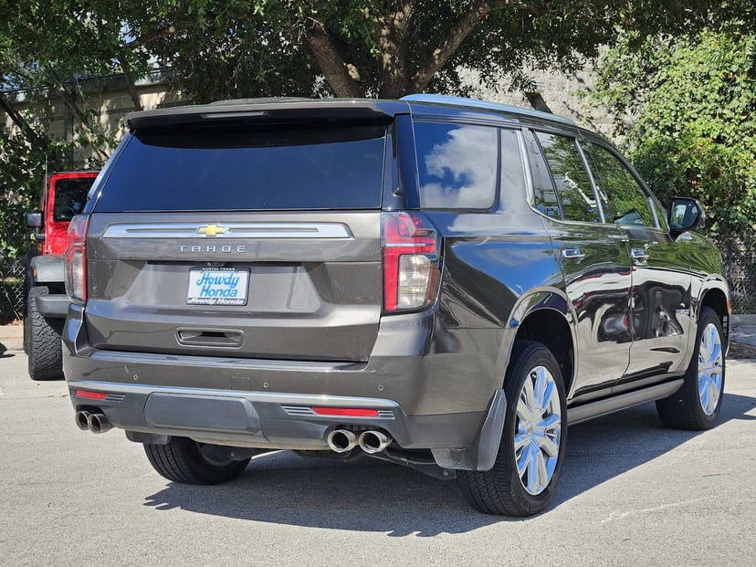 2021 Chevrolet Tahoe - Image 3