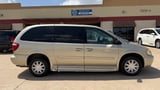 2007 Chrysler Town And Country - Preview 5