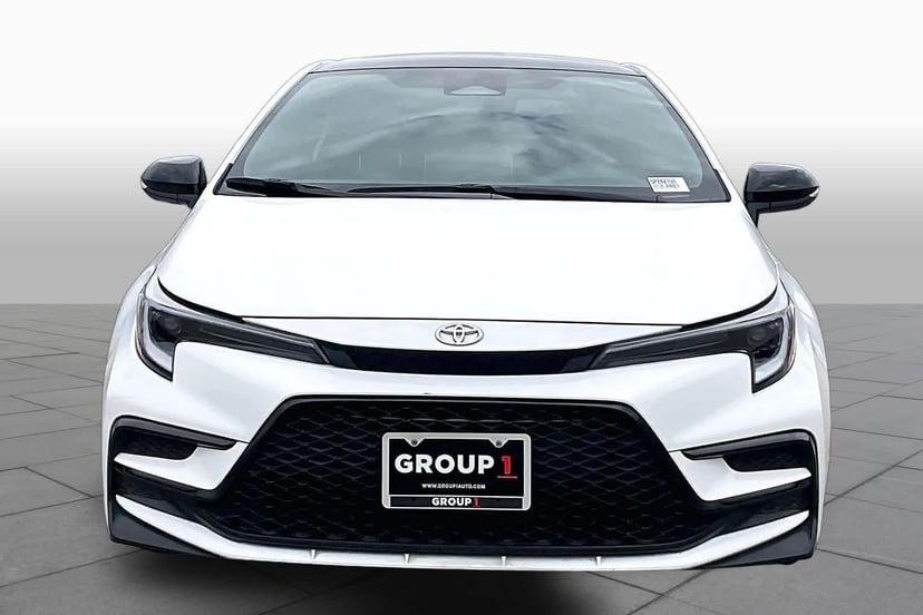 2025 Toyota Corolla - Image 2