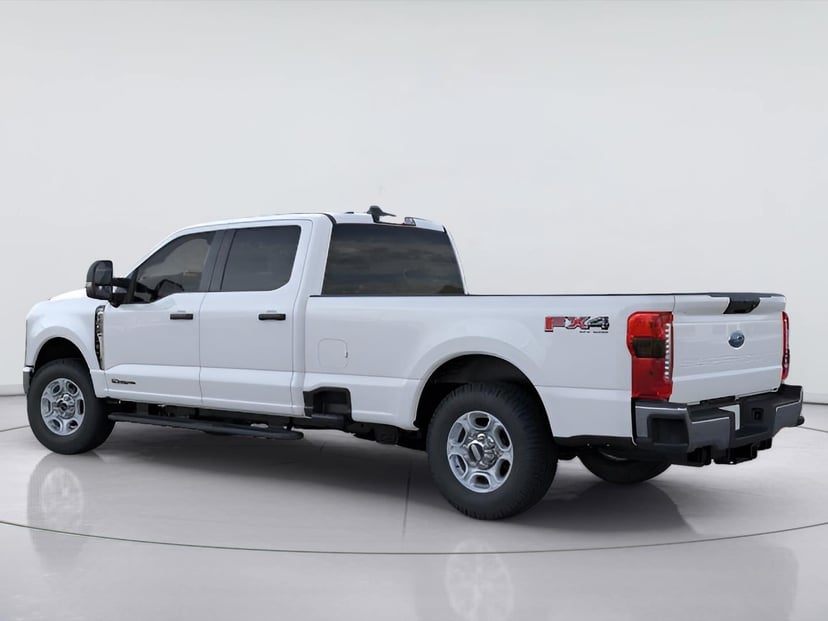 2026 Ford F-250 - Image 3