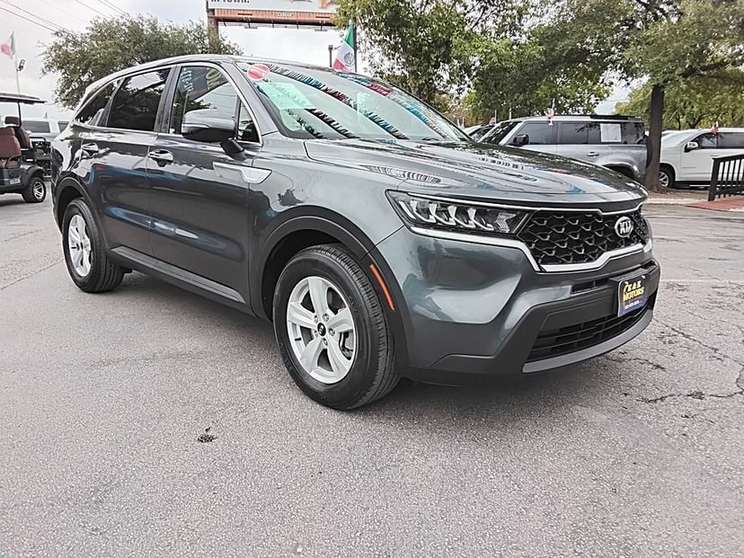 2021 Kia Sorento - Image 1