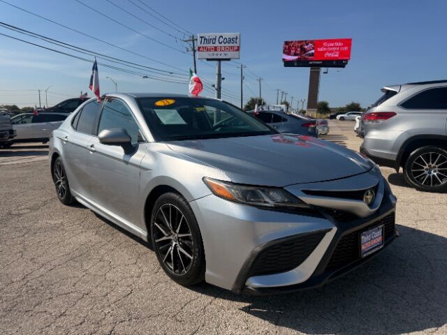 2021 Toyota Camry - Image 1