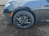 2026 Chrysler Pacifica - Preview 14