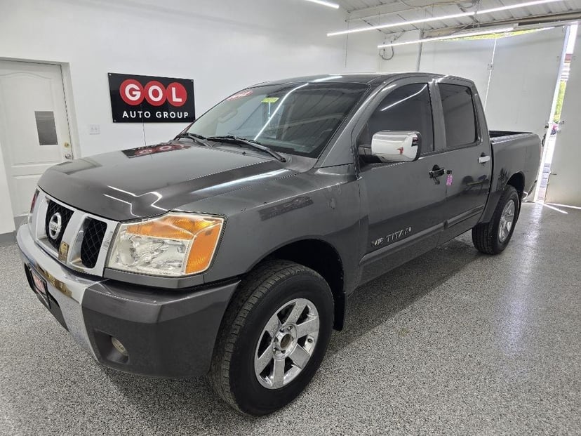 2012 Nissan Titan - Image 3