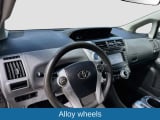 2014 Toyota Prius - Preview 8