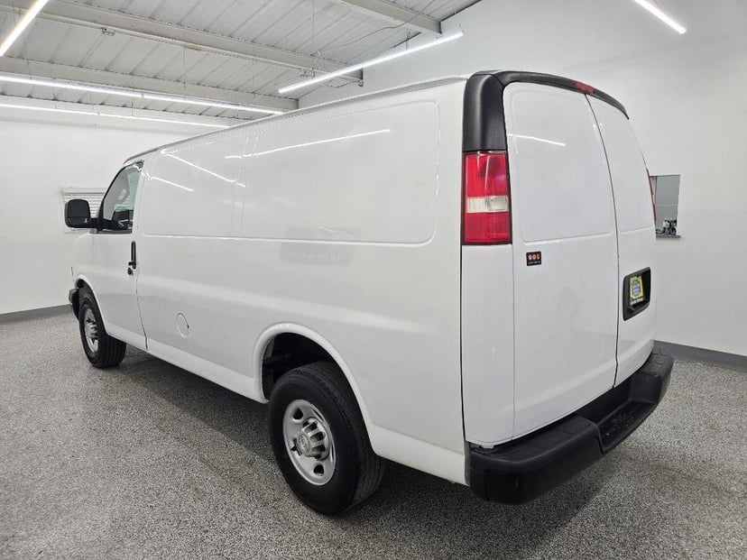 2020 Chevrolet Express - Image 3