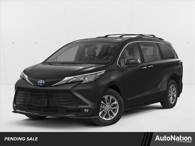 2026 Toyota Sienna - Image 1