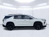 2027 Chevrolet Traverse - Preview 6