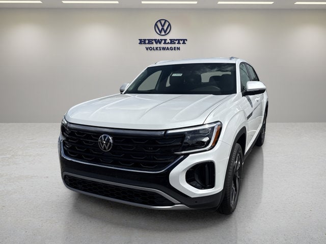 2026 Volkswagen Atlas Cross Sport - Image 1