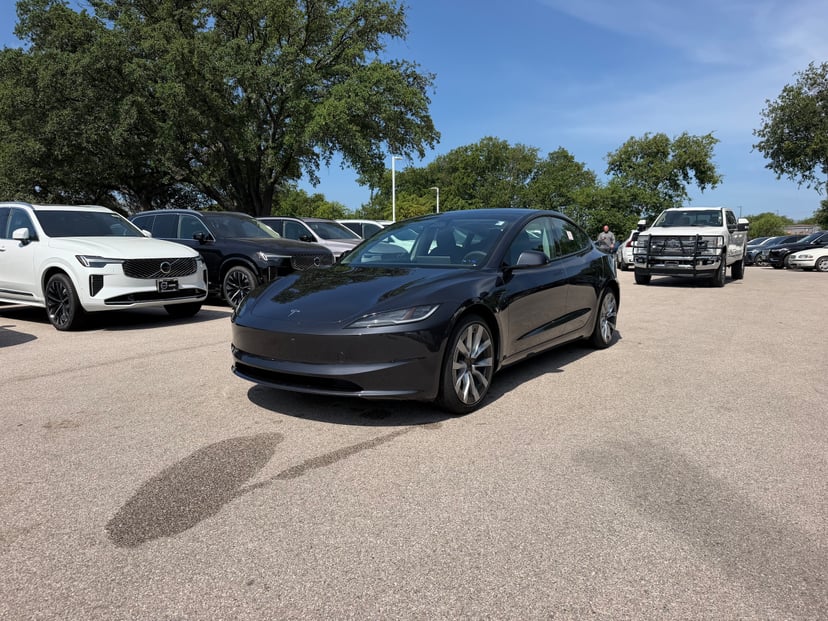 2025 Tesla Model 3 - Image 1