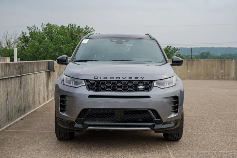 2026 Land Rover Discovery Sport - Image 3
