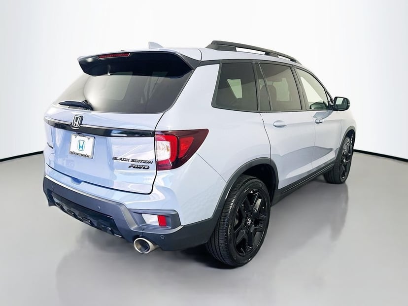 2024 Honda Passport - Image 3